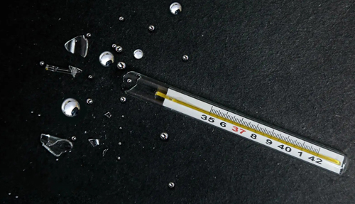 水銀溫度計(jì)打碎了怎么處理？ 做好這7歩避免中毒！